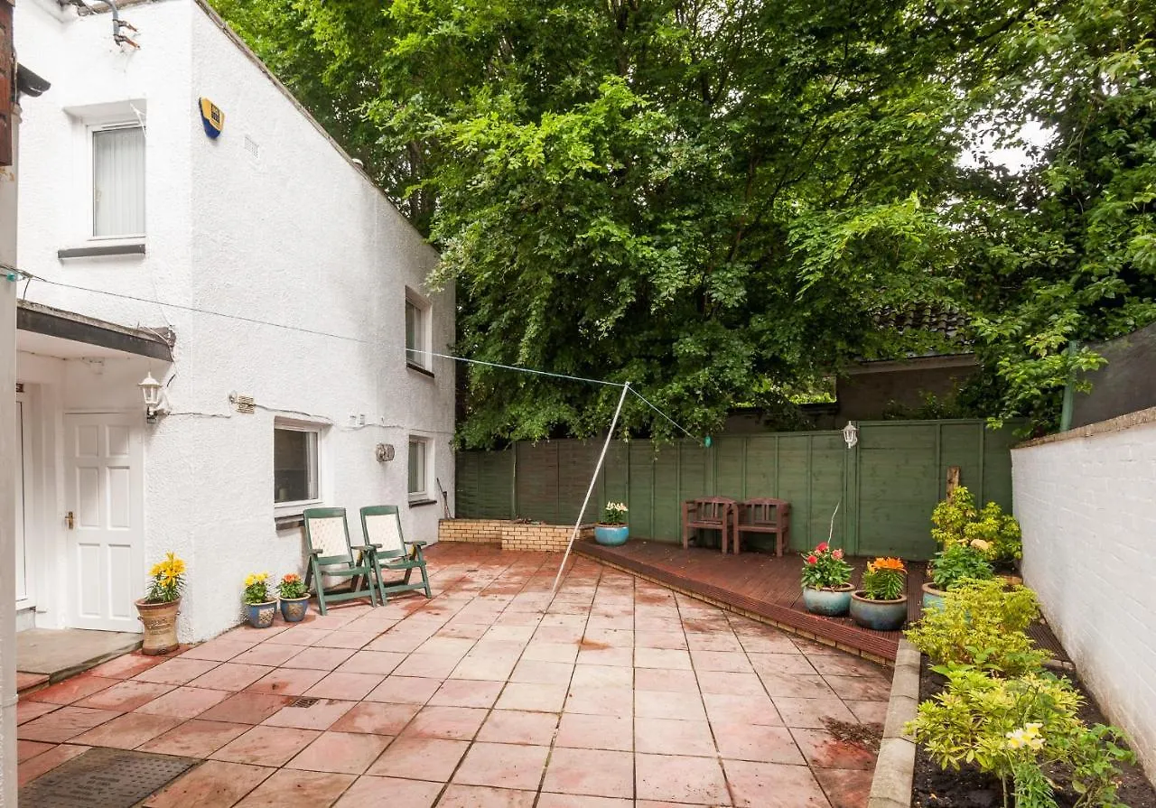 אדינבורו The Marchfield Residence דירה